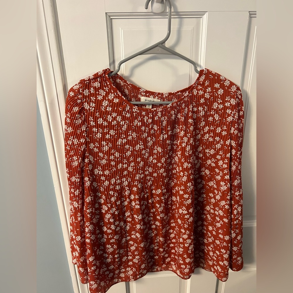 Max Studio Red and White Floral Long Sleeve